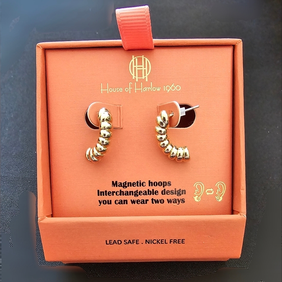 Gold Tone Earrings - Picture 1 of 1